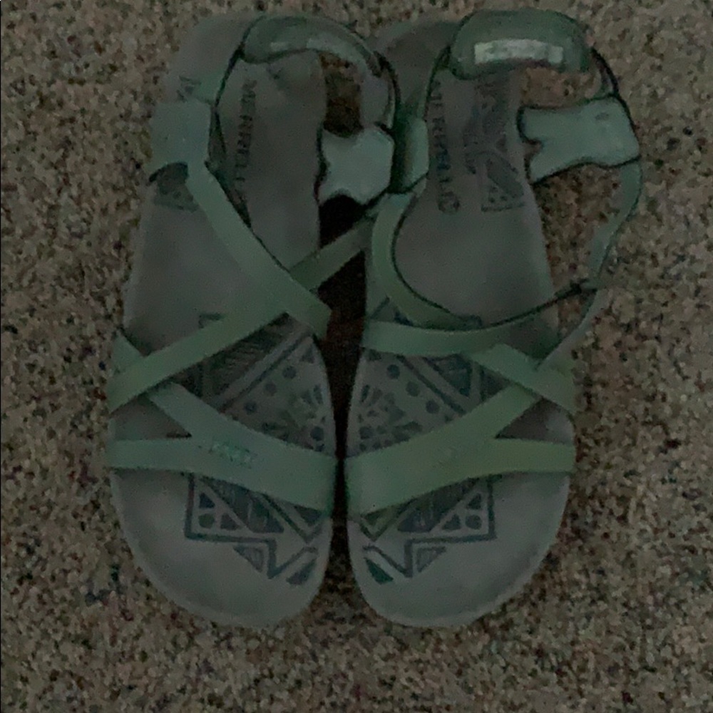 Merrill lattice sandals